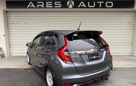 Honda Fit III, 2019 год, 970 000 рублей, 6 фотография