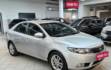 KIA Cerato III, 2011 год, 879 000 рублей, 2 фотография