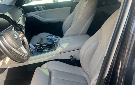 BMW X5, 2019 год, 5 900 000 рублей, 8 фотография