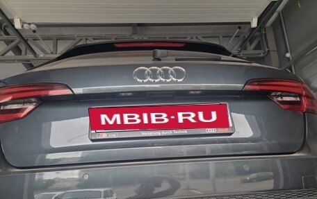 Audi A4, 2018 год, 2 100 000 рублей, 1 фотография