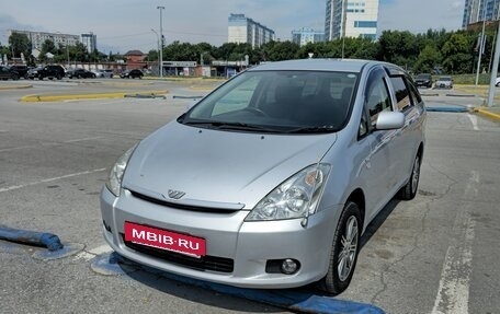 Toyota Wish II, 2005 год, 990 000 рублей, 8 фотография