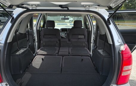 Toyota Wish II, 2005 год, 990 000 рублей, 28 фотография