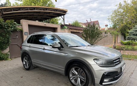 Volkswagen Tiguan II, 2018 год, 3 350 000 рублей, 4 фотография