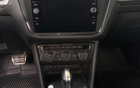 Volkswagen Tiguan II, 2018 год, 3 350 000 рублей, 11 фотография