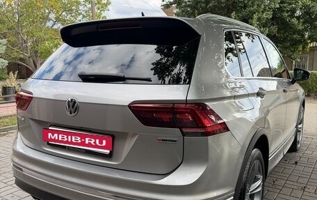 Volkswagen Tiguan II, 2018 год, 3 350 000 рублей, 5 фотография