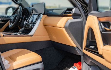 Lexus LX, 2026 год, 16 900 000 рублей, 15 фотография