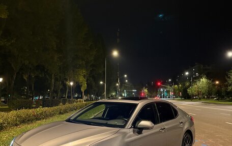 Toyota Camry, 2021 год, 3 250 000 рублей, 3 фотография
