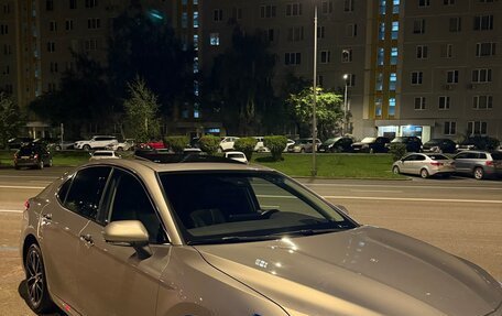 Toyota Camry, 2021 год, 3 250 000 рублей, 9 фотография