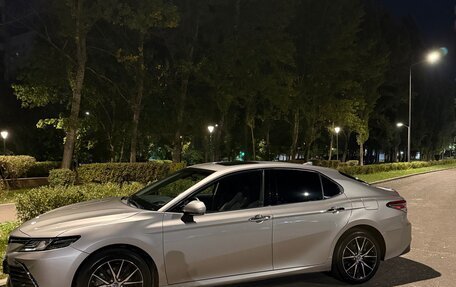 Toyota Camry, 2021 год, 3 250 000 рублей, 22 фотография