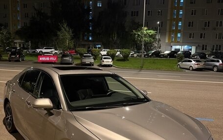 Toyota Camry, 2021 год, 3 250 000 рублей, 28 фотография