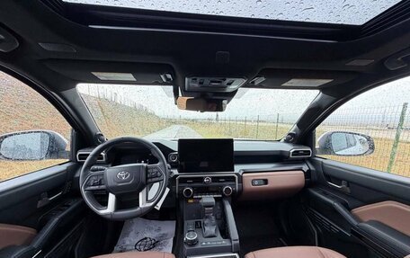 Toyota 4Runner, 2026 год, 13 490 000 рублей, 8 фотография