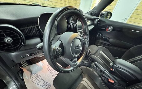 MINI Hatch, 2021 год, 3 900 000 рублей, 15 фотография
