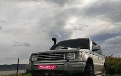 Mitsubishi Pajero III рестайлинг, 1992 год, 890 000 рублей, 1 фотография
