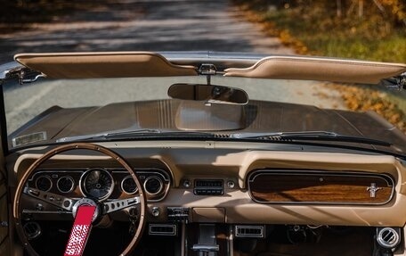 Ford Mustang VI рестайлинг, 1966 год, 12 500 000 рублей, 21 фотография
