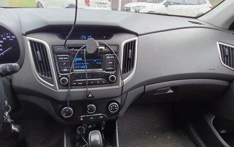 Hyundai Creta I рестайлинг, 2019 год, 1 800 000 рублей, 10 фотография