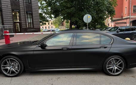 BMW 7 серия, 2019 год, 5 800 000 рублей, 3 фотография