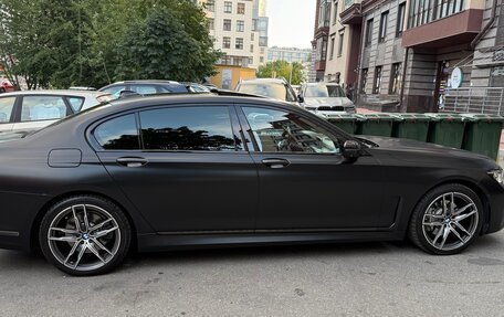 BMW 7 серия, 2019 год, 5 800 000 рублей, 7 фотография