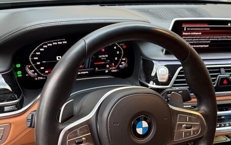 BMW 7 серия, 2019 год, 5 800 000 рублей, 17 фотография