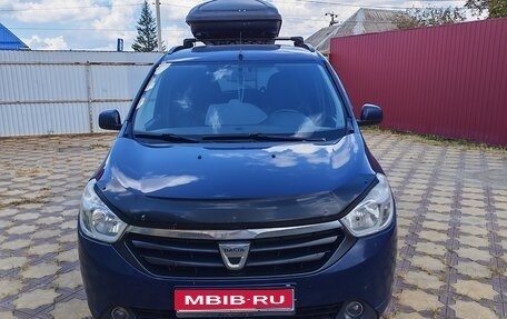 Dacia Lodgy, 2013 год, 950 000 рублей, 1 фотография