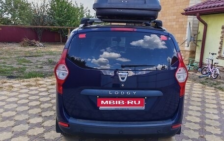 Dacia Lodgy, 2013 год, 950 000 рублей, 3 фотография