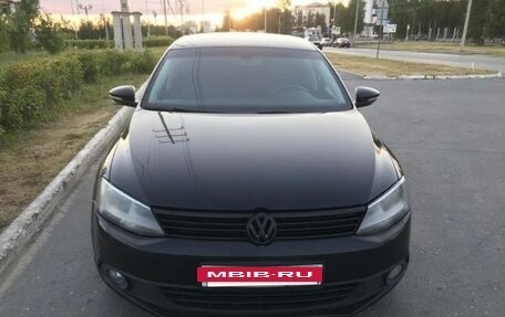 Volkswagen Jetta VI, 2012 год, 1 000 000 рублей, 4 фотография