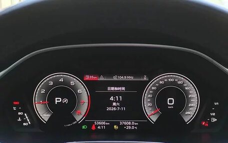 Audi Q3, 2023 год, 2 000 000 рублей, 14 фотография
