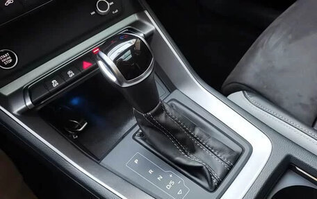 Audi Q3, 2023 год, 2 000 000 рублей, 17 фотография