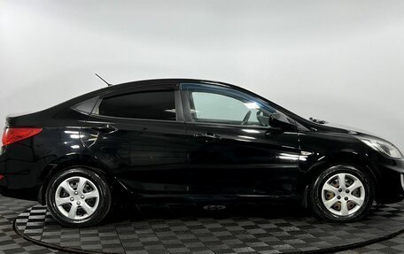 Hyundai Solaris II рестайлинг, 2012 год, 700 000 рублей, 5 фотография