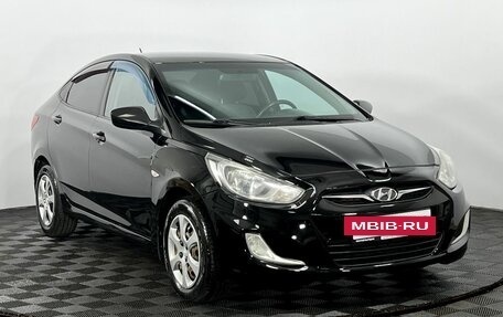 Hyundai Solaris II рестайлинг, 2012 год, 700 000 рублей, 4 фотография