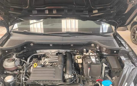 Skoda Karoq I, 2023 год, 1 700 000 рублей, 16 фотография