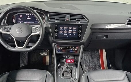 Volkswagen Tiguan II, 2022 год, 3 084 690 рублей, 7 фотография