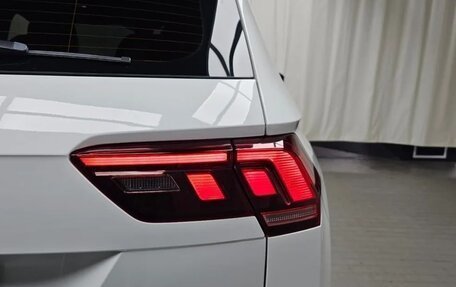 Volkswagen Tiguan II, 2022 год, 3 084 690 рублей, 21 фотография