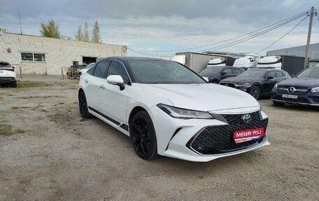 Toyota Avalon, 2022 год, 3 450 000 рублей, 1 фотография