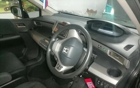 Honda Freed I, 2012 год, 800 000 рублей, 2 фотография