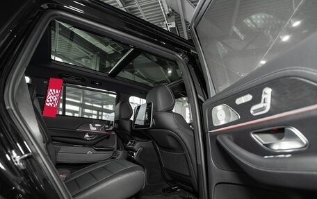 Mercedes-Benz GLS, 2024 год, 16 500 000 рублей, 28 фотография