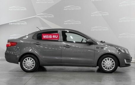KIA Rio IV, 2021 год, 1 599 000 рублей, 6 фотография