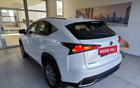Lexus NX I, 2021 год, 4 350 000 рублей, 6 фотография