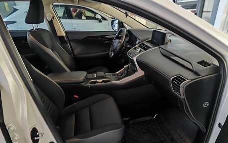 Lexus NX I, 2021 год, 4 350 000 рублей, 15 фотография