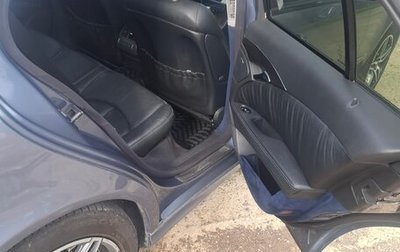 Mercedes-Benz E-Класс, 2004 год, 900 000 рублей, 1 фотография
