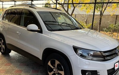 Volkswagen Tiguan I, 2013 год, 1 800 000 рублей, 1 фотография