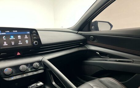 Hyundai Elantra, 2023 год, 1 270 000 рублей, 16 фотография