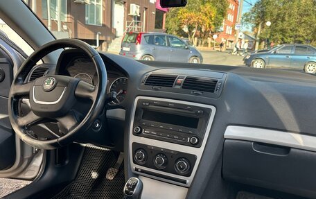 Skoda Octavia, 2012 год, 795 000 рублей, 10 фотография