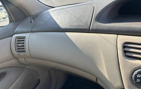 Toyota Vista V30, 2003 год, 700 000 рублей, 28 фотография