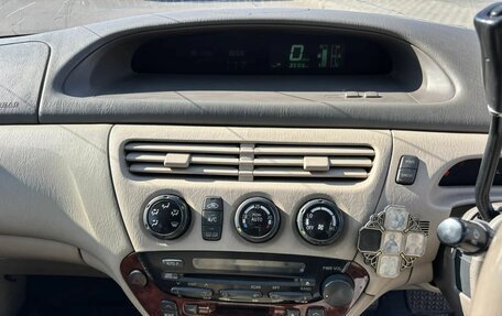 Toyota Vista V30, 2003 год, 700 000 рублей, 27 фотография
