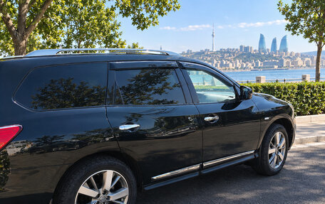Nissan Pathfinder, 2014 год, 1 500 000 рублей, 2 фотография