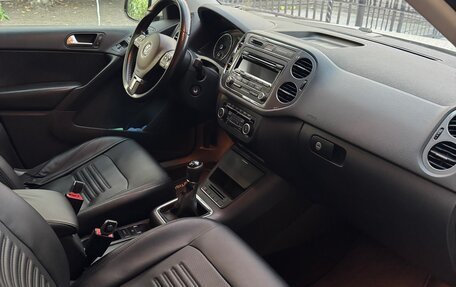 Volkswagen Tiguan I, 2013 год, 1 800 000 рублей, 5 фотография