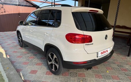Volkswagen Tiguan I, 2013 год, 1 800 000 рублей, 3 фотография