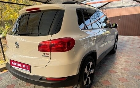 Volkswagen Tiguan I, 2013 год, 1 800 000 рублей, 4 фотография
