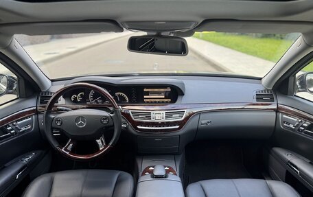 Mercedes-Benz S-Класс, 2007 год, 4 400 000 рублей, 34 фотография