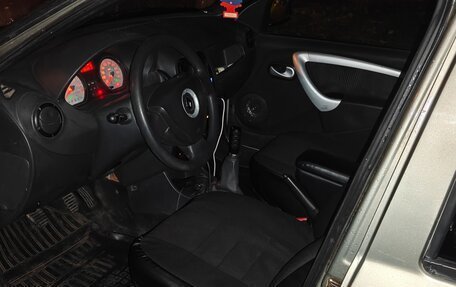 Renault Logan I, 2010 год, 370 000 рублей, 8 фотография